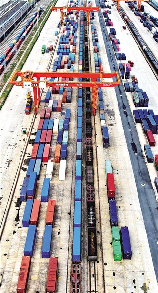 經(jīng)濟日報多媒體數(shù)字報刊